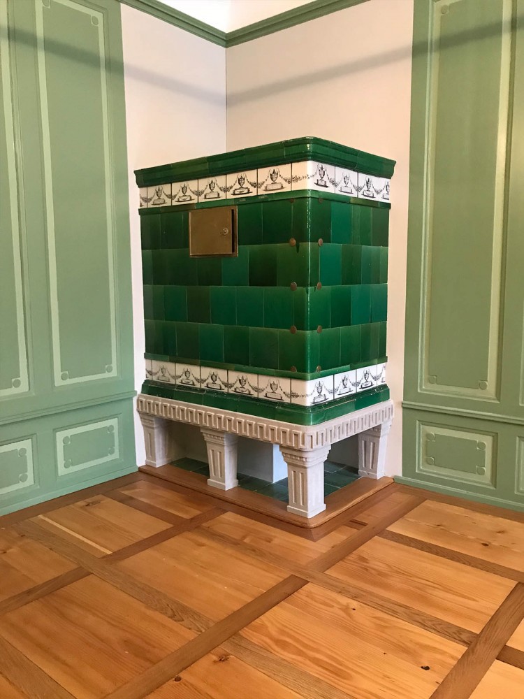 Antiker Kachelofen - Kanton Aargau