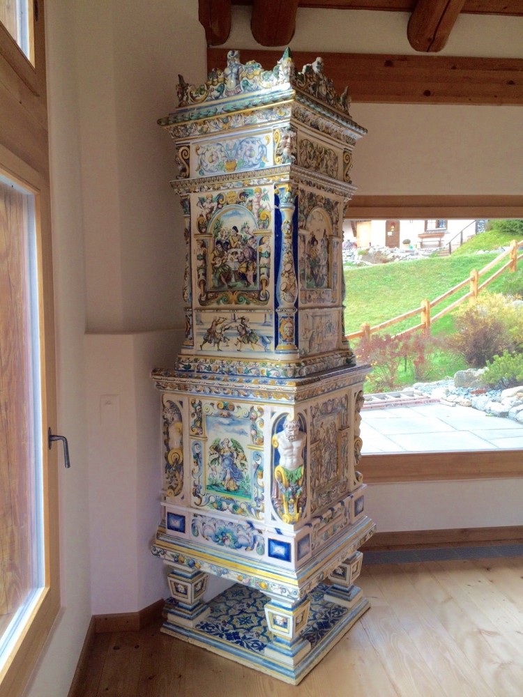 Antiker Kachelofen - Kanton Graubünden