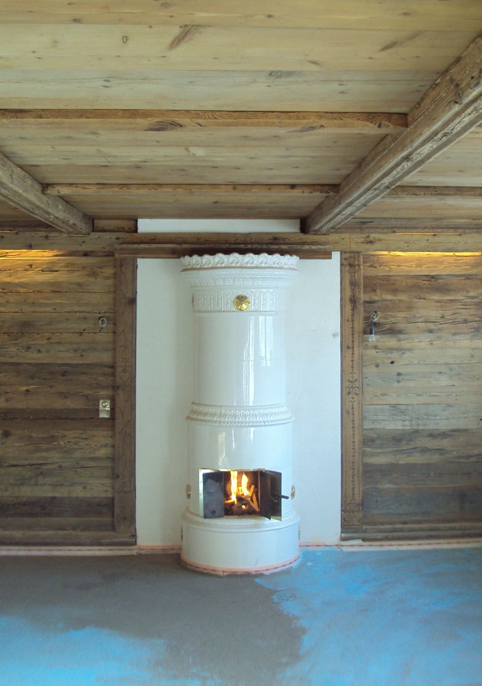 Antiker Kachelofen - Kanton Graubünden