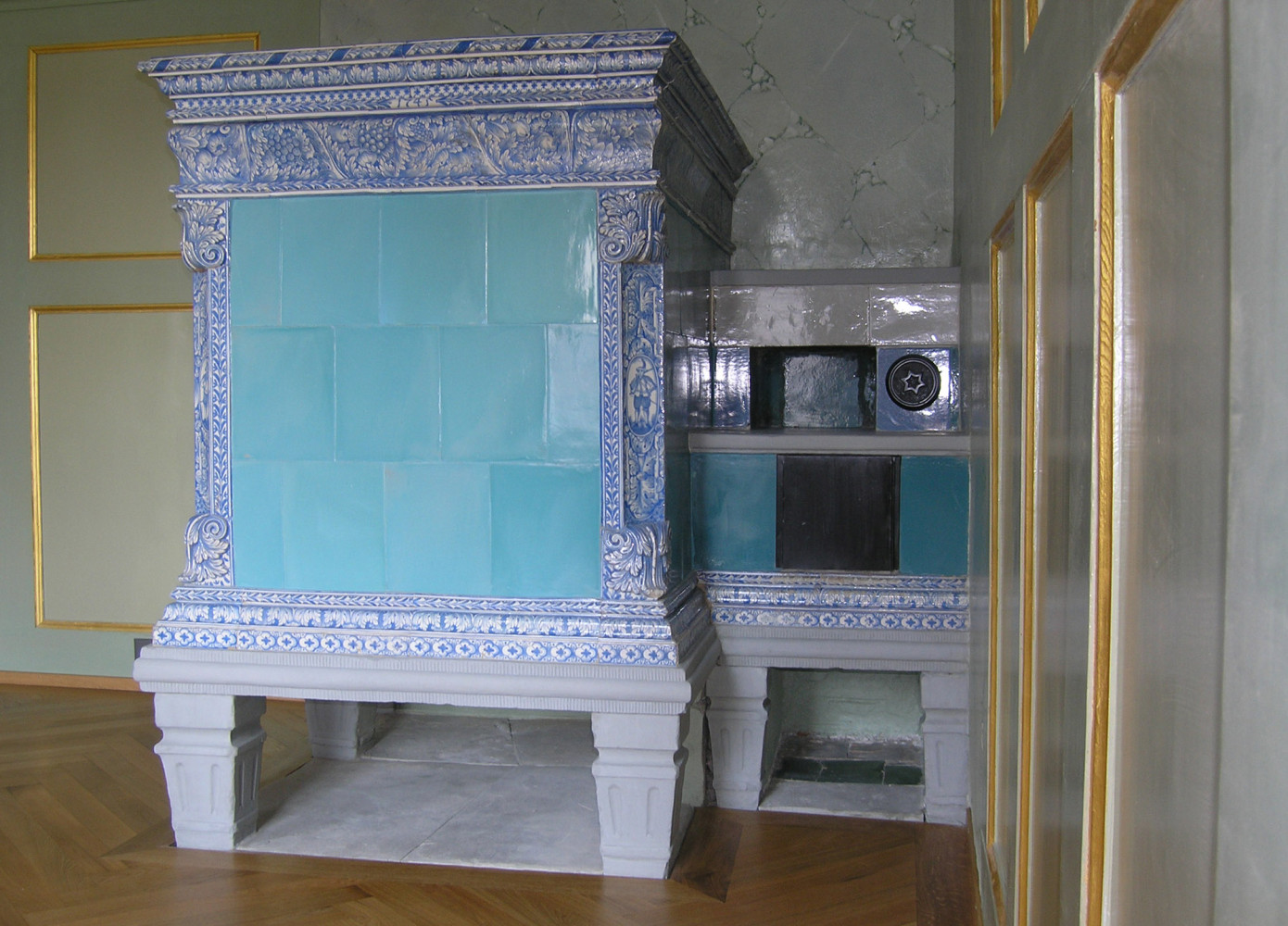 Antiker Kachelofen - Kanton Luzern