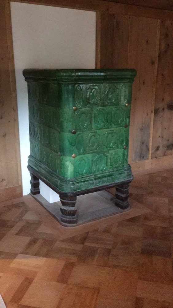 Antiker Kachelofen - Kanton Obwalden