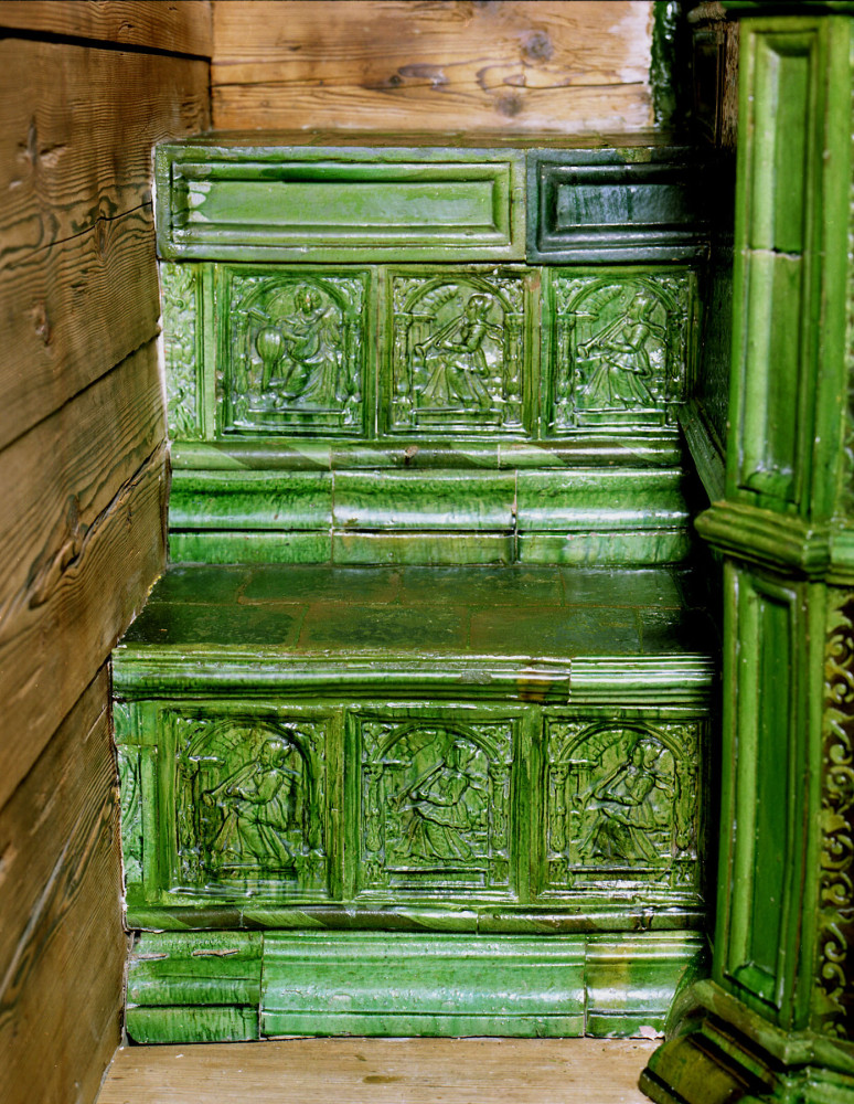 Antiker Kachelofen - Kanton Uri