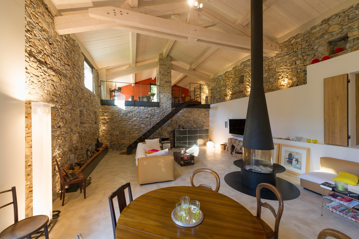 Mineralische Mörtelbeläge und Sumpfkalkoberflächen - Frankreich