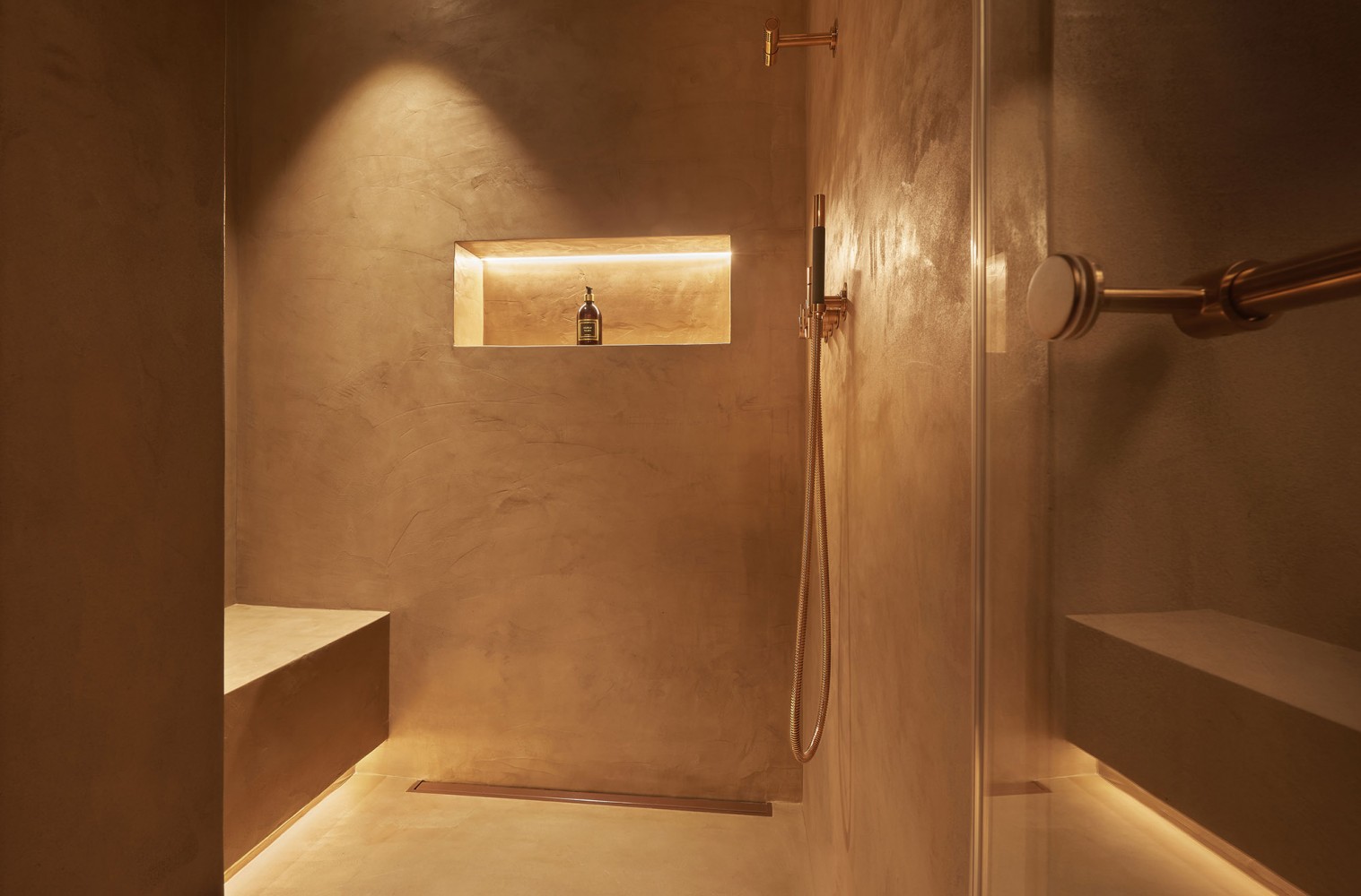 Mineralische Mörtelbeläge und Sumpfkalkoberflächen - Kanton Graubünden