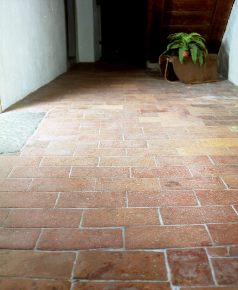 Tonplattenboden - Kanton Bern