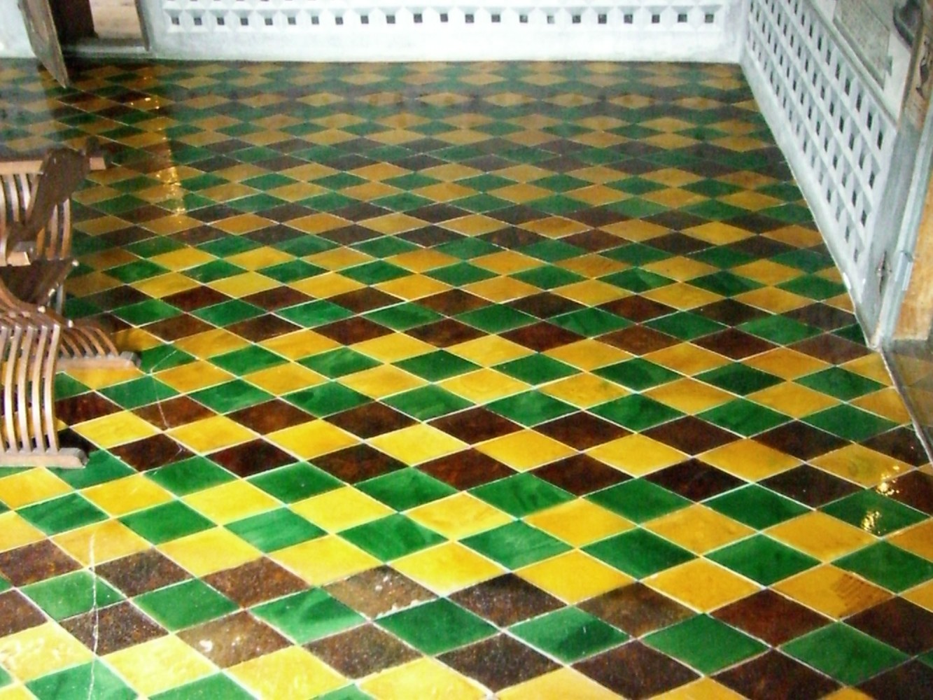 Tonplattenboden - Kanton Schaffhausen