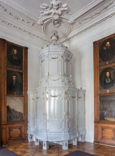 Rathaus Luzern - Kachelofen neu aufgebaut und restauriert - Denkmalpflege Kanton Luzern.