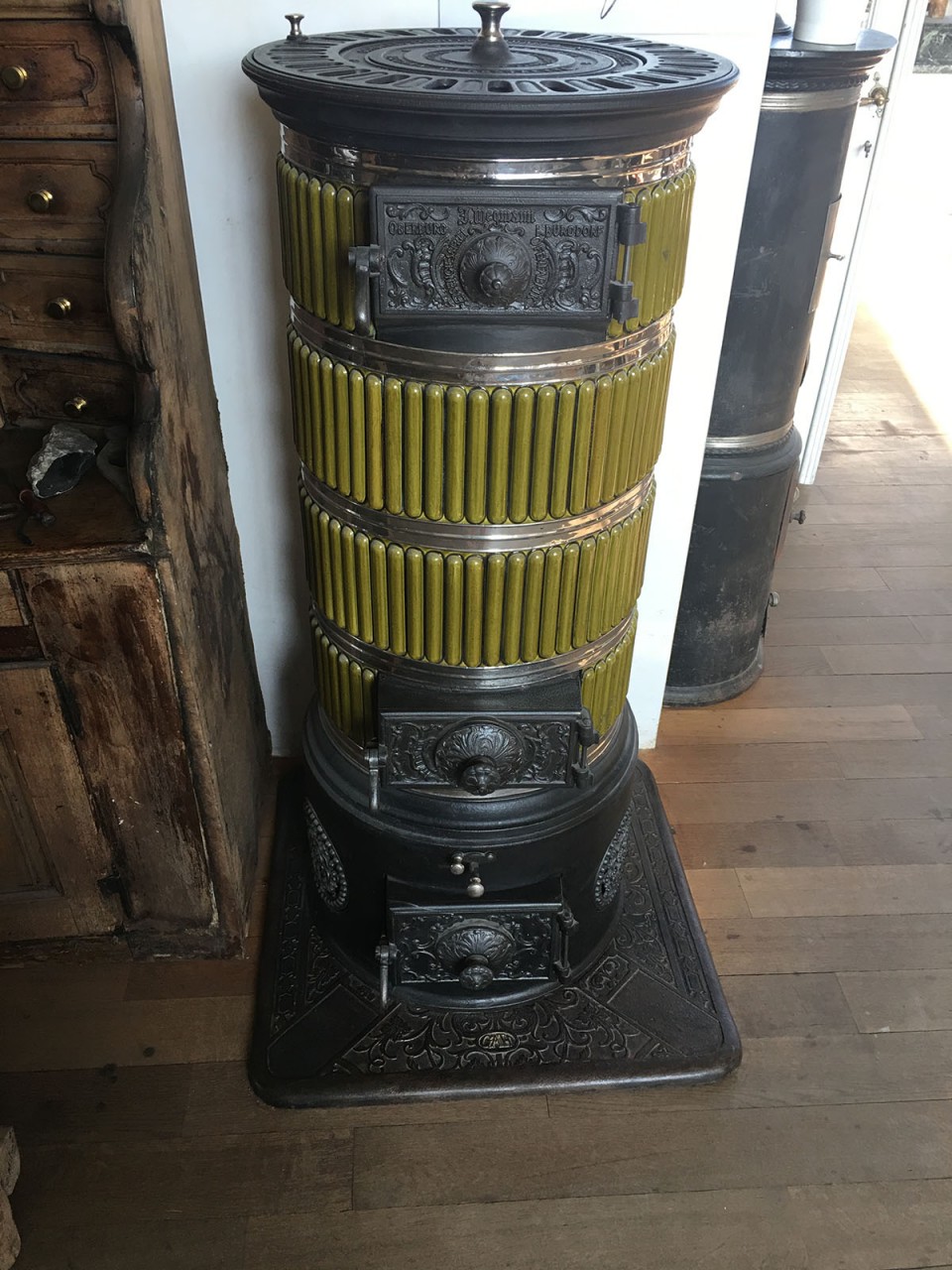 Antiker Kachelofen 03