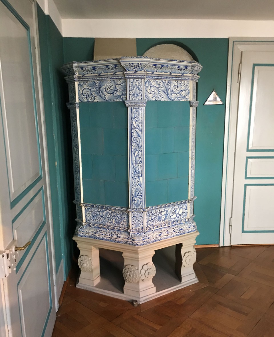 Antiker Kachelofen 07