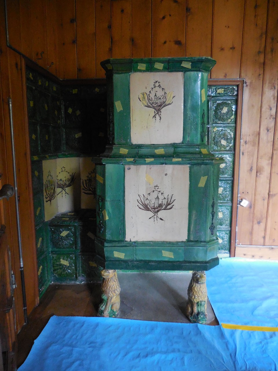 Antiker Kachelofen 08