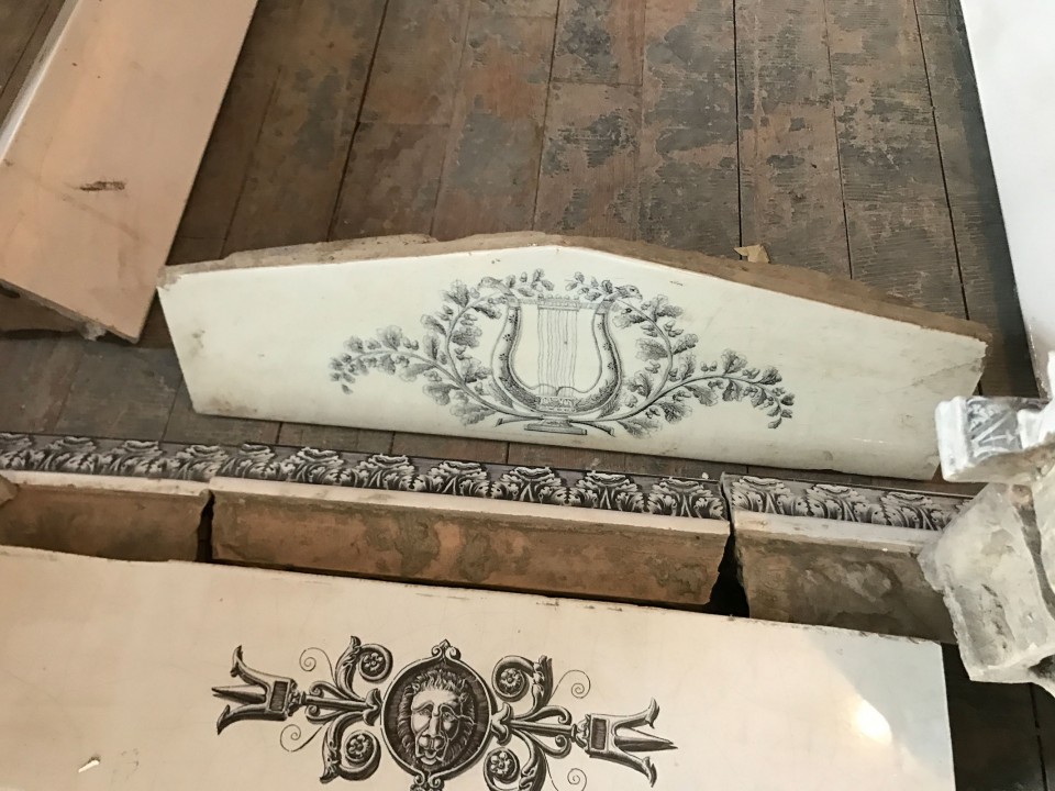 Antiker Kachelofen 12